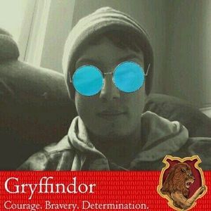 Meet your Posher, Aaron